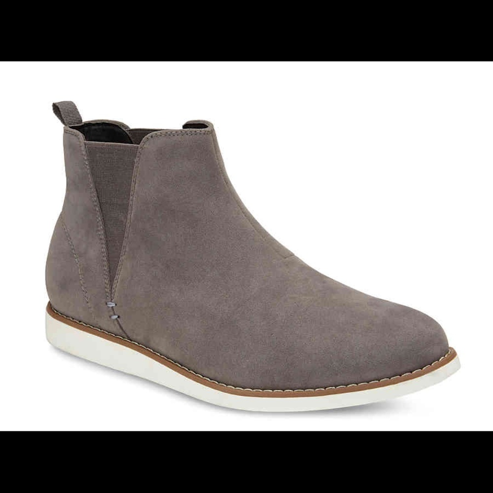 Chelsea Boots size 12 - Reserve